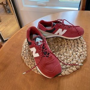 New Balance 574 Mens SZ 9.5 NWT